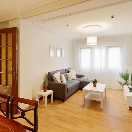 621B Acogedor Apartamento Oviedo Bagian luar foto